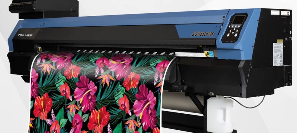 Mimaki начала поставку в Европу широкоформатных рулонных принтеров 100 Series